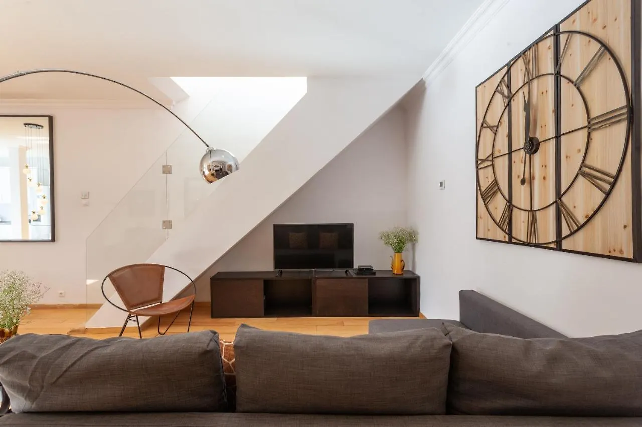 Liberty Penthouse Three-Bedroom Apartment - By Lu Holidays Lisboa